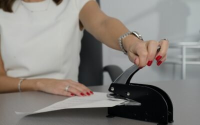 What is a Notary? A Simple Starter Guide